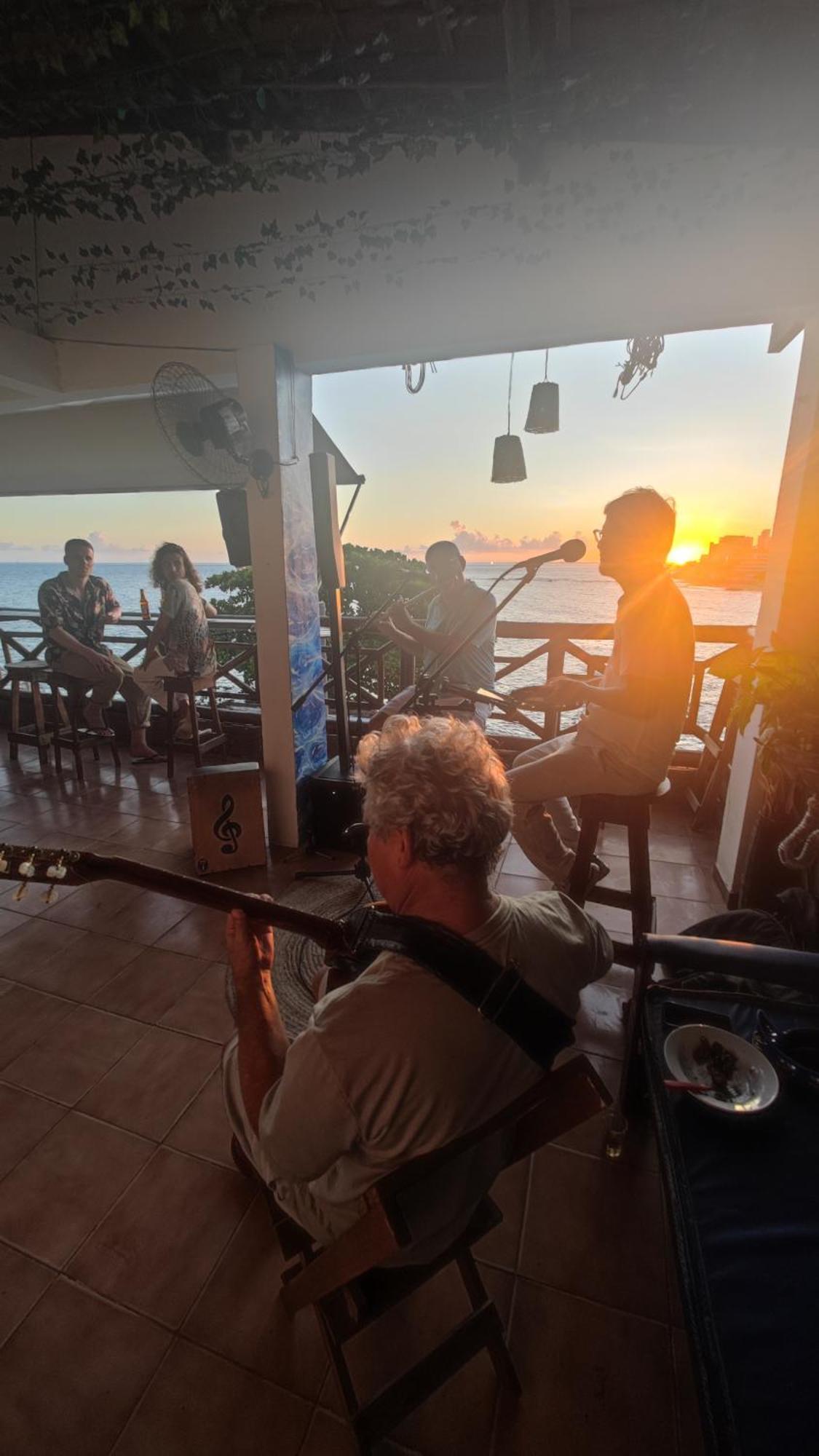 Hostel Recanto Da Sereia 萨尔瓦多 外观 照片